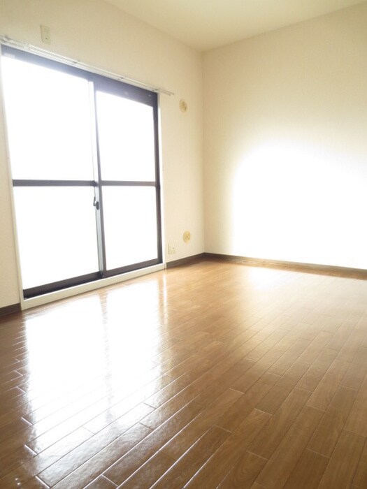 ア－バニティ桂の物件内観写真