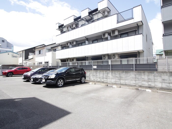 ア－バニティ桂の物件外観写真