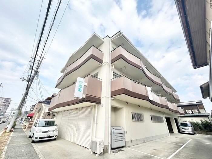 ドミール横田の物件外観写真