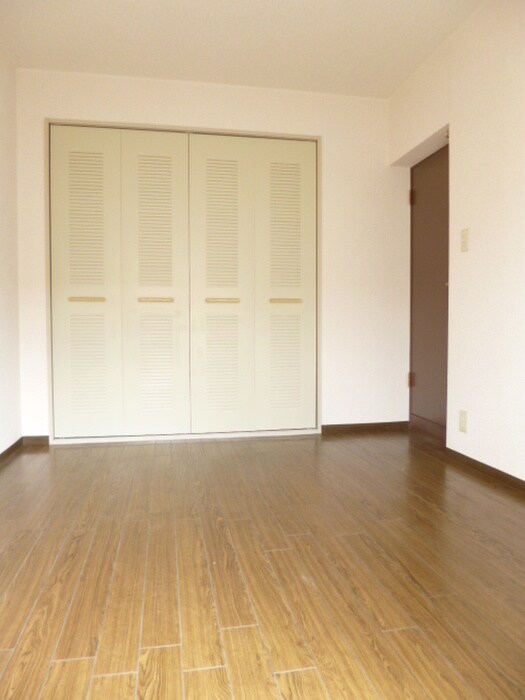 ヴェルデ三番館の物件内観写真