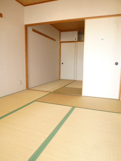 ヴェルデ三番館の物件内観写真