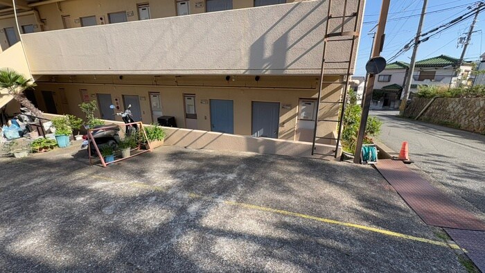 ローズガーデンの物件外観写真