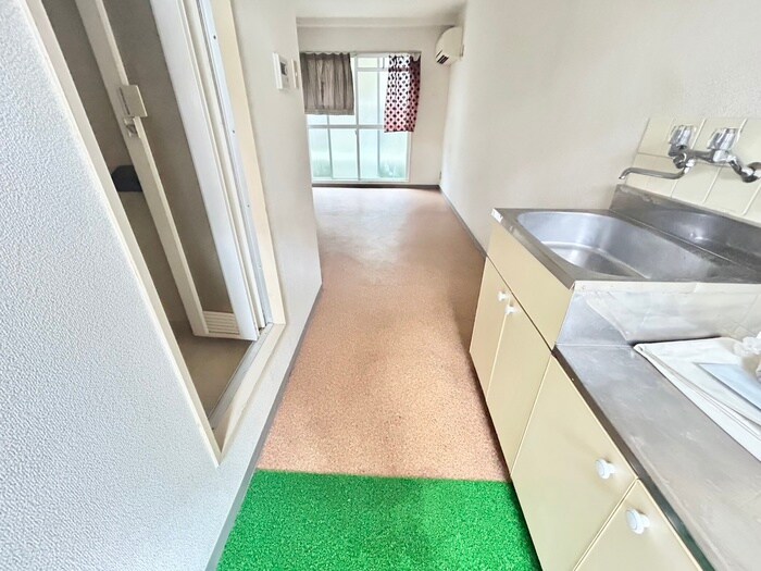 ローズガーデンの物件内観写真