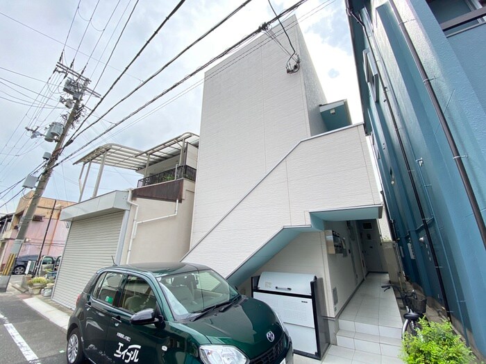 エール賑の物件外観写真