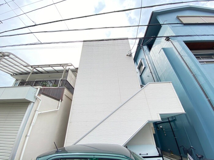 エール賑の物件外観写真