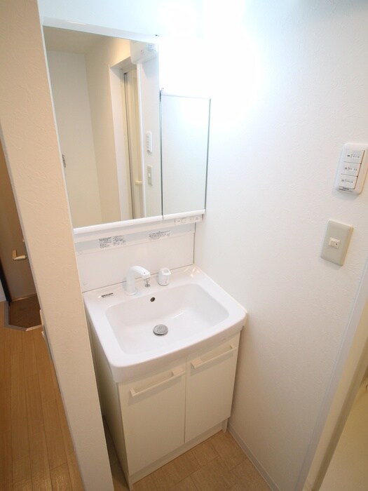 LA vie 江坂EASTの物件内観写真