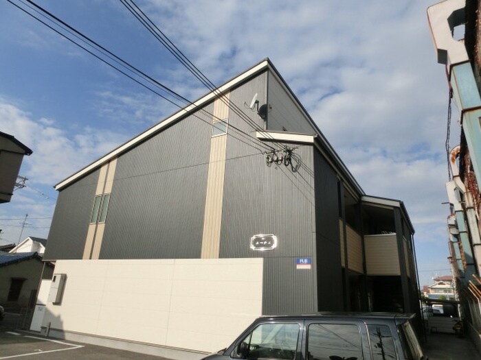 ル－チェの物件外観写真