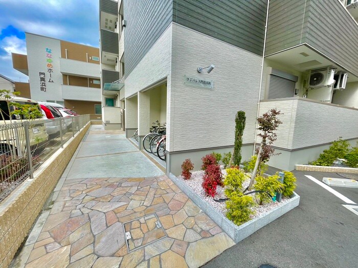 フジパレス門真浜町の物件外観写真