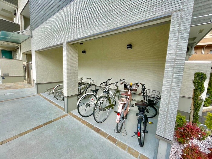 フジパレス門真浜町の物件外観写真