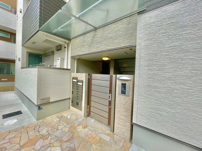 フジパレス門真浜町の物件外観写真