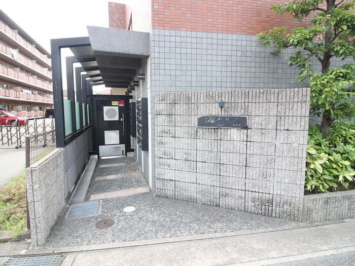シェルプール参番館の物件外観写真