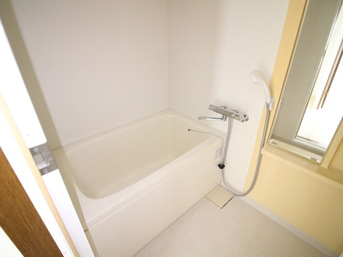 シェルプール参番館の物件内観写真