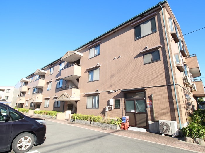 グローパレス1の物件外観写真