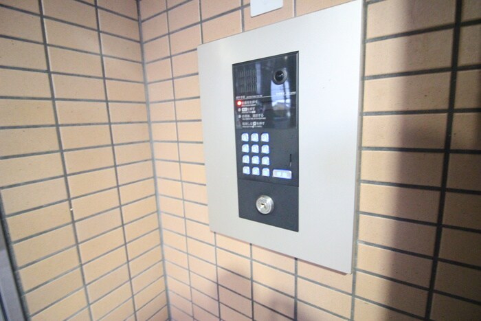 ノイシュロス御室南の物件外観写真