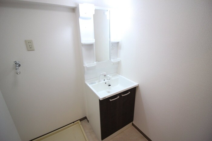 ノイシュロス御室南の物件内観写真