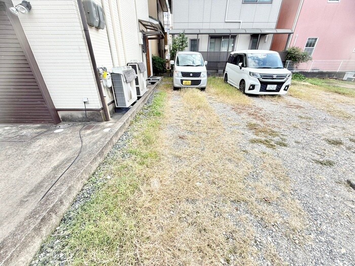 AL平町の物件外観写真