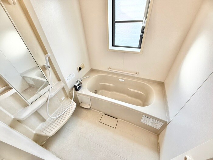 AL平町の物件内観写真