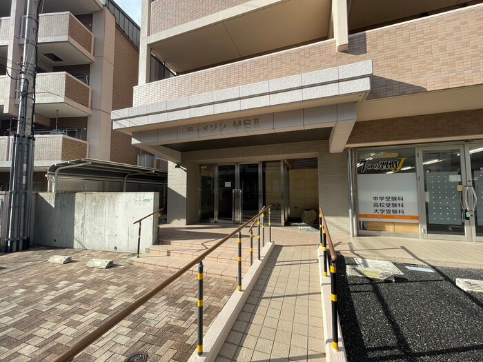 ラ・メゾンMSⅡの物件外観写真