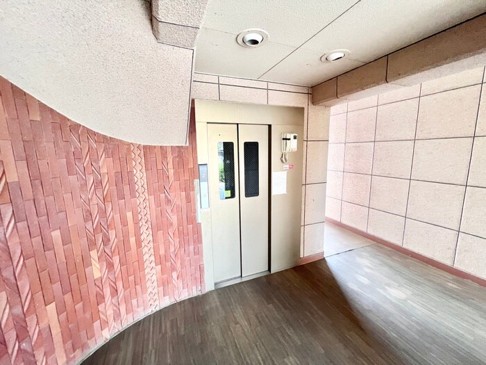 シャトーウメダの物件外観写真