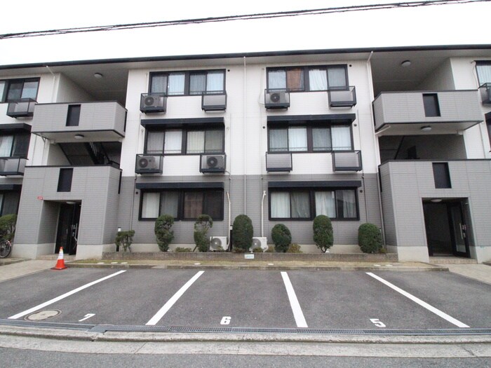 センチュリーコートの物件外観写真