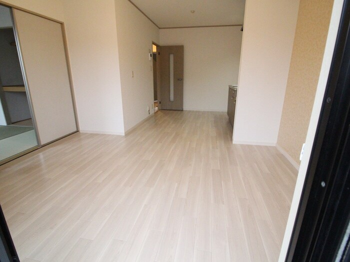 センチュリーコートの物件内観写真