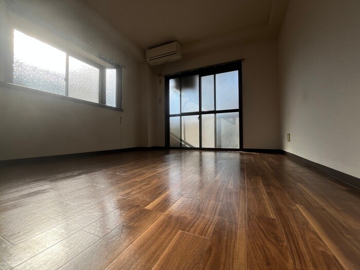 メイプルヴィラ茨木Ⅰの物件内観写真