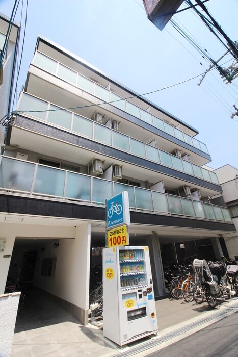 KandM　別館の物件外観写真