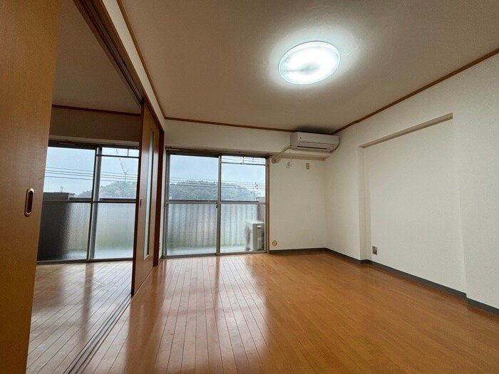 西の京マンション（4B）の物件内観写真