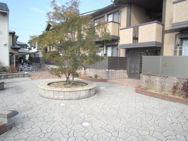 ペルルコ－トの物件外観写真