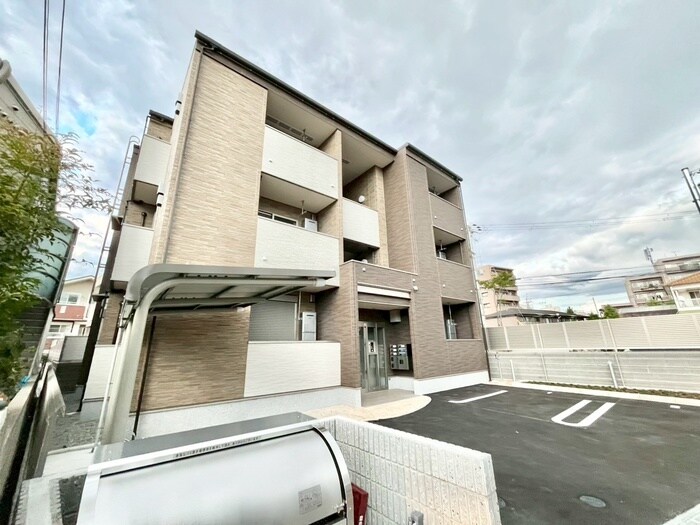 コネホ136の物件外観写真