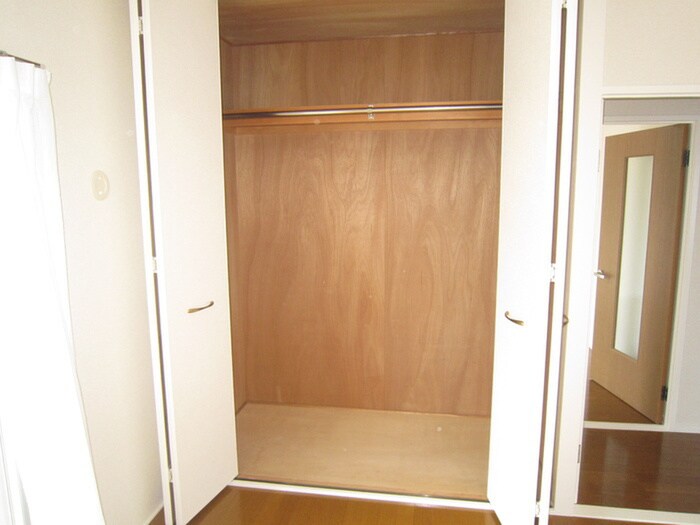 ドム－ルアヤメの物件内観写真