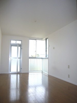 ドム－ルアヤメの物件内観写真