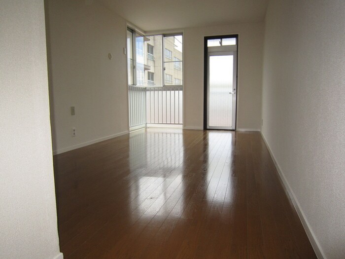 ドム－ルアヤメの物件内観写真