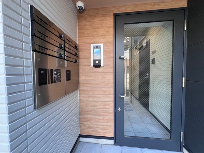 CASA出屋敷駅前の物件外観写真