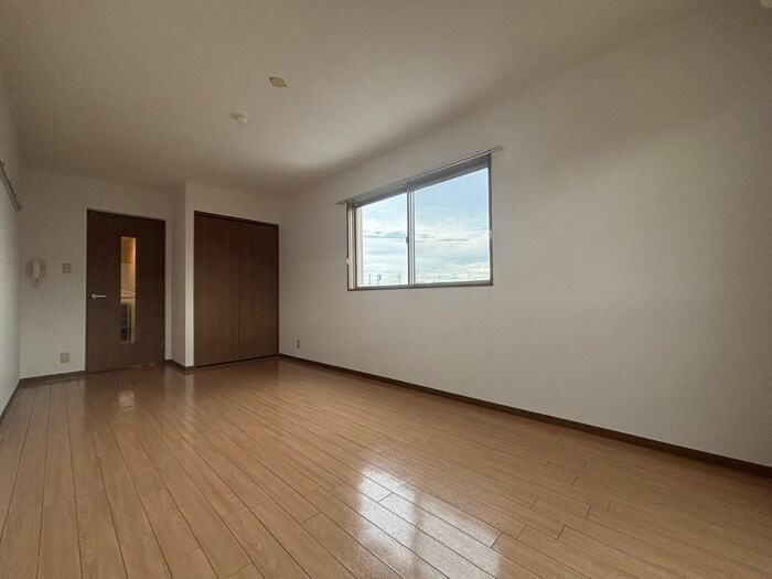 メイプルリーフ嵯峨野の物件内観写真