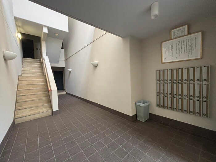 メイプルリーフ嵯峨野の物件外観写真