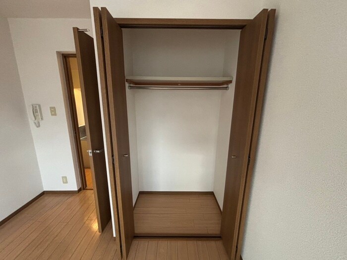 メイプルリーフ嵯峨野の物件内観写真