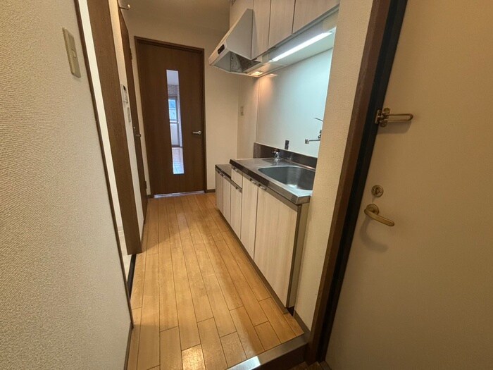 メイプルリーフ嵯峨野の物件内観写真