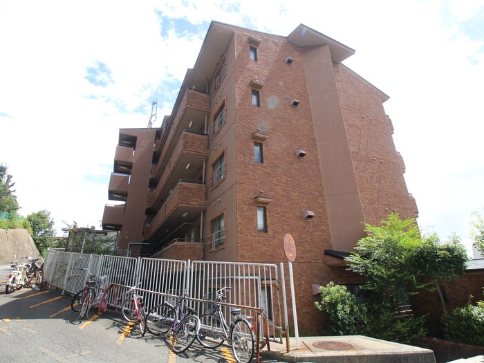 清涼ハイツの物件外観写真