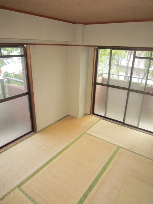 清涼ハイツの物件内観写真