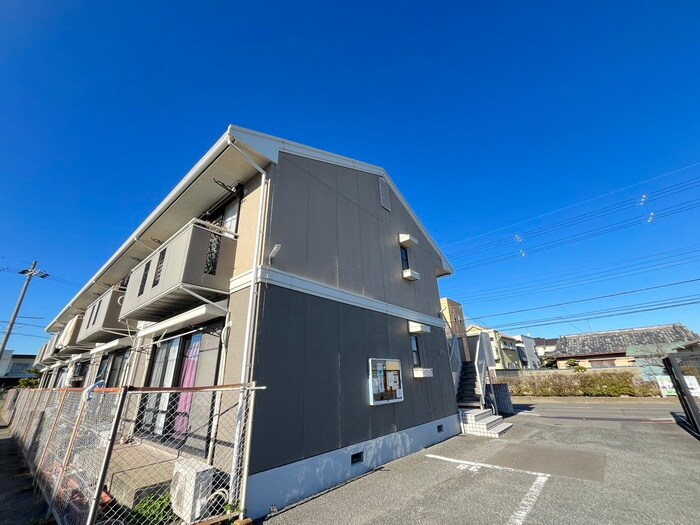 コスモ二色浜Ⅰの物件外観写真