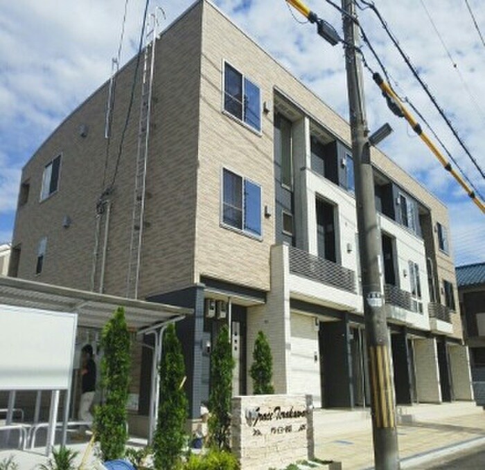 グレイス・寺川の物件外観写真