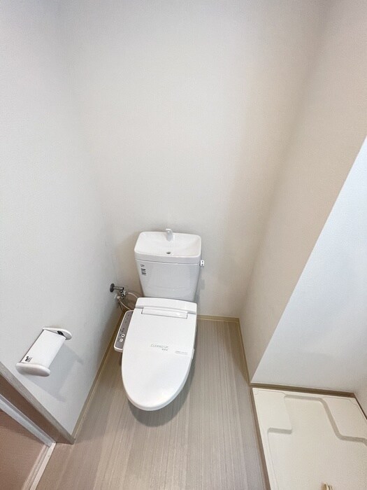 モダンアパートメント枚方岡山手の物件内観写真