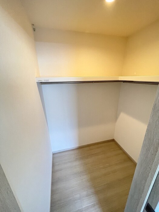 モダンアパートメント枚方岡山手の物件内観写真