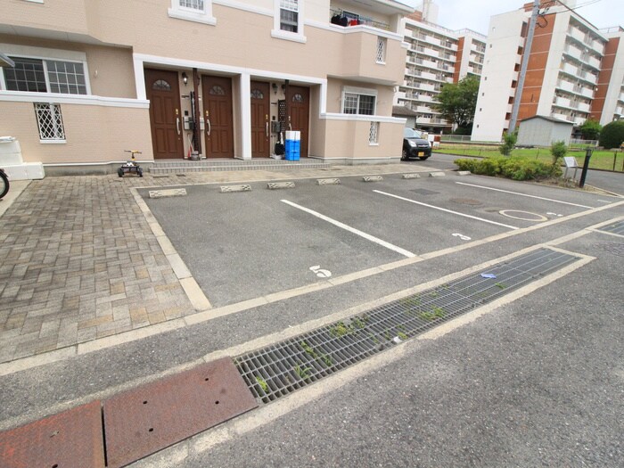 マーベラスコートの物件外観写真