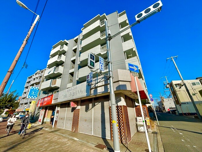 ロイヤルコート東巽の物件外観写真