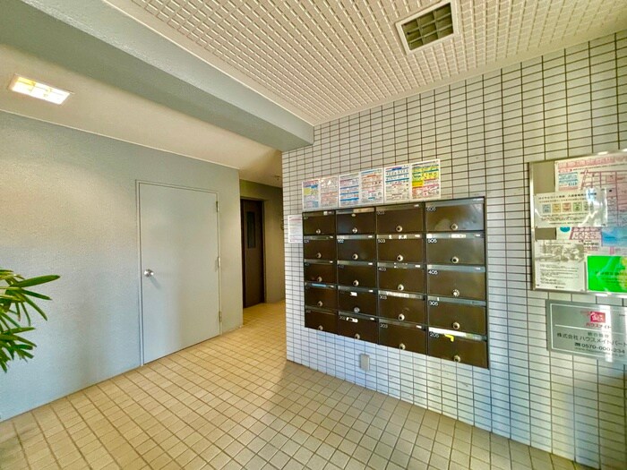 ロイヤルコート東巽の物件外観写真