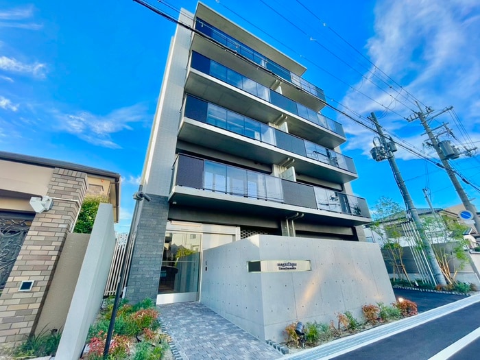 magnifique北桜塚の物件外観写真