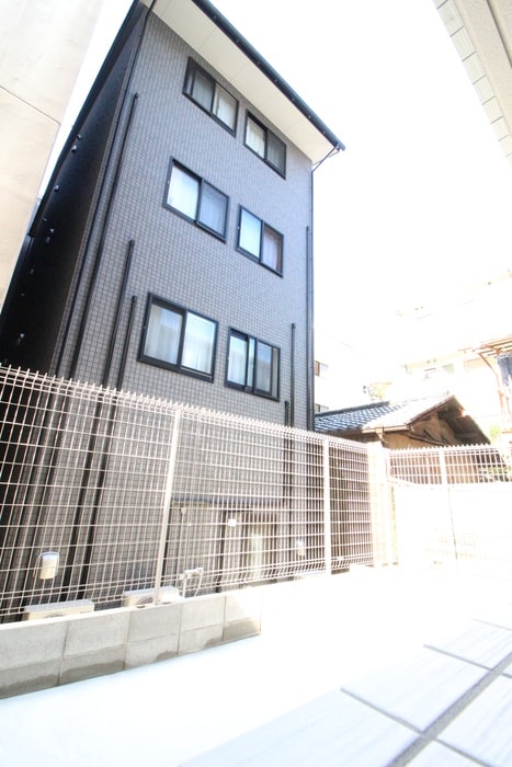 La Fite KARASUMAの物件内観写真