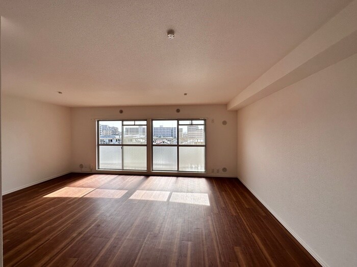 コープ野村伊丹昆陽A棟（407）の物件内観写真